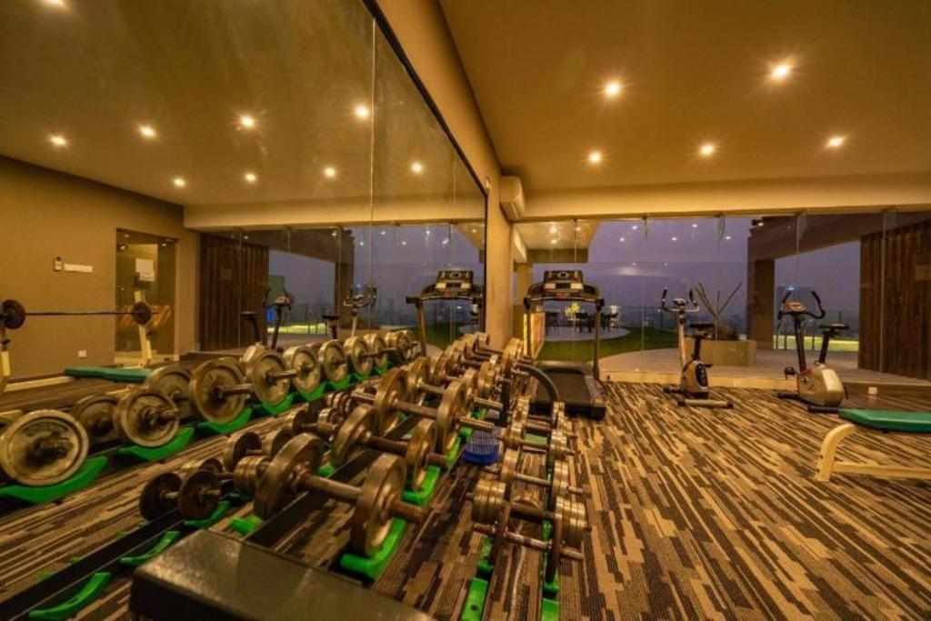 Hotel Castle Salam Khulna Экстерьер фото