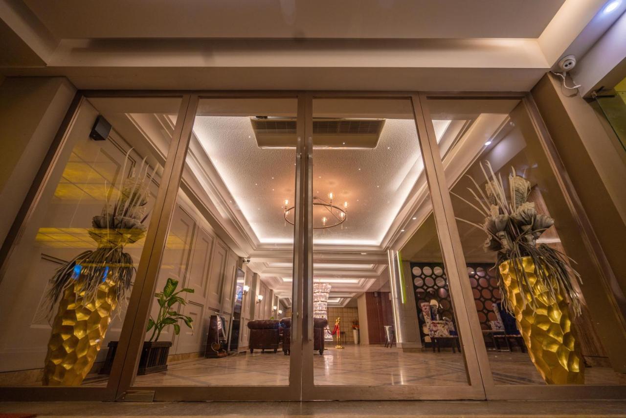Hotel Castle Salam Khulna Экстерьер фото