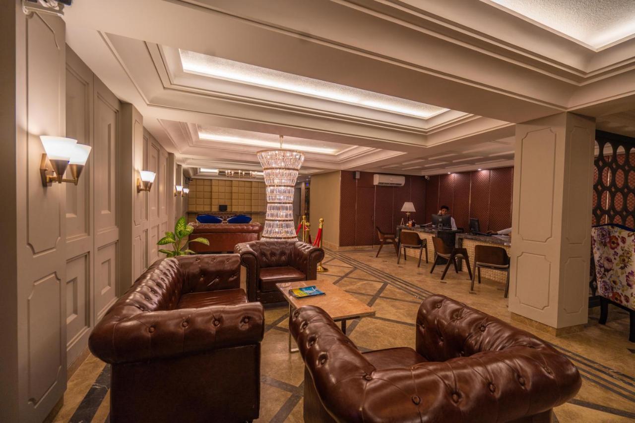 Hotel Castle Salam Khulna Экстерьер фото